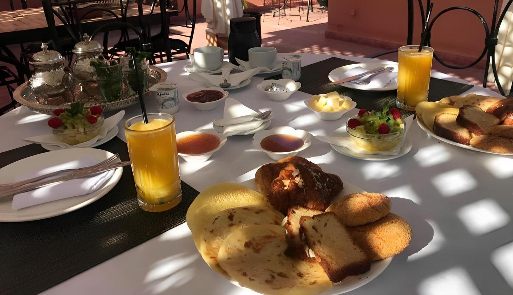 Riad Iklil Marrakesh Eksteriør billede